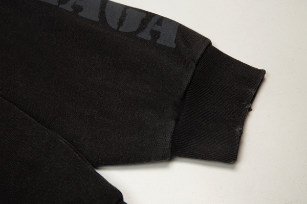 ブランドパーカー着用イメージ